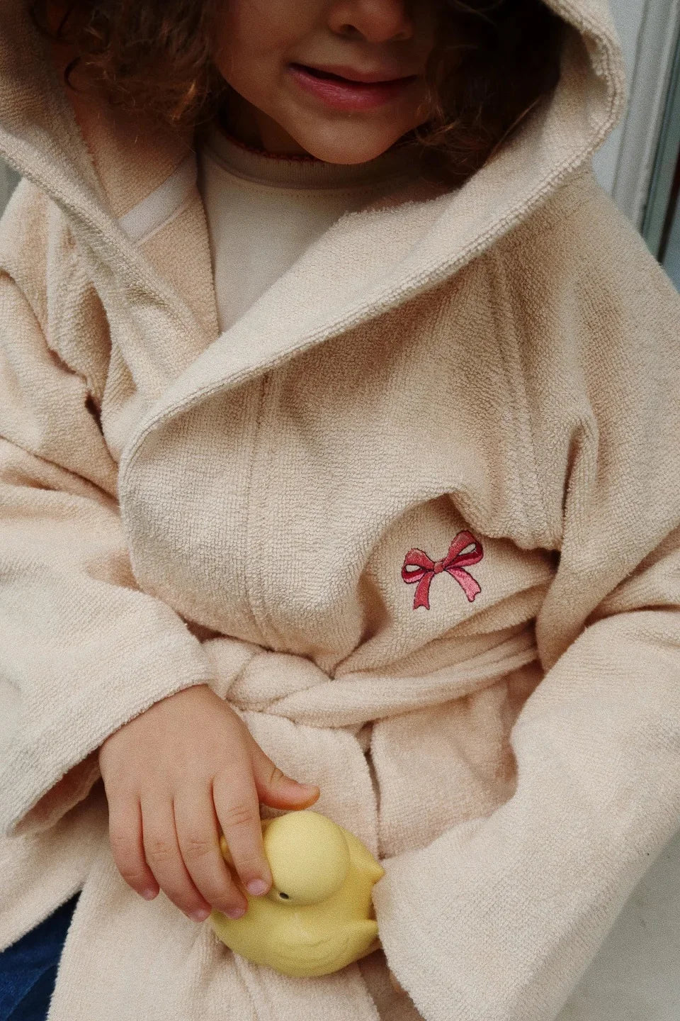 Children Cotton Bathrobe 2025 KS New Girls Embroidery Bath Towel Cloak Boys Hooded Pyjamas Baby Kids Soft Bath Robe Nightgown