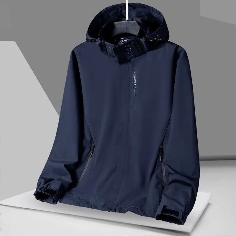 New jacket for men and women outdoor mountaineering three-in-one jacket for removable windproof and waterproof jacket