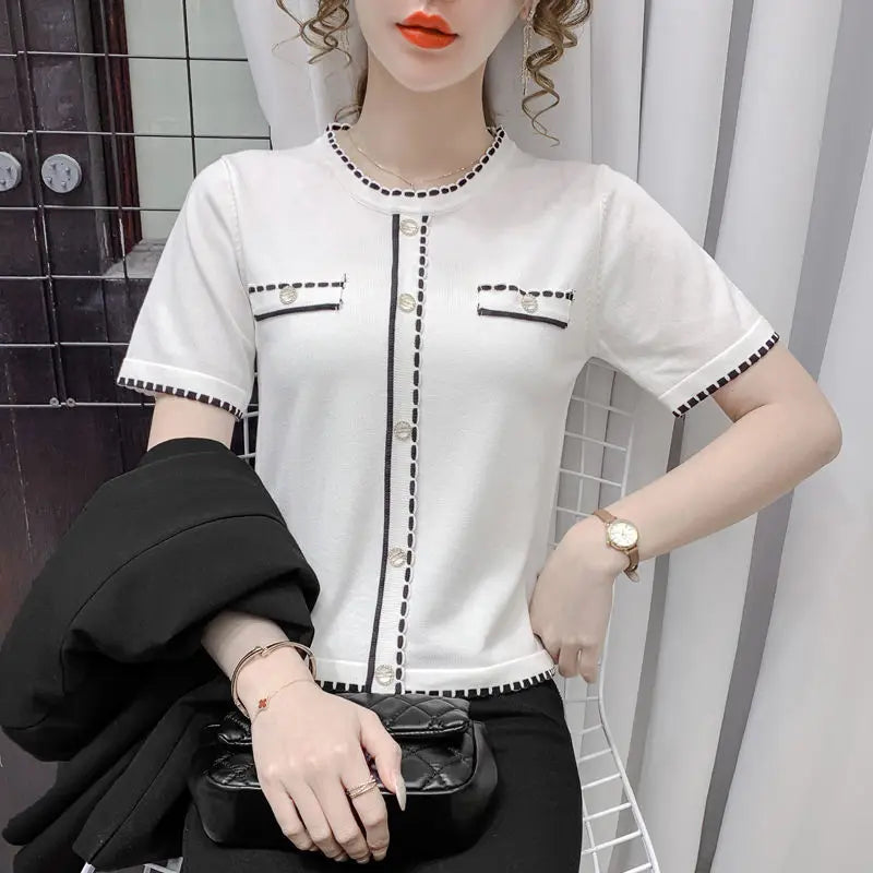 Autumn and Winter Women's Tees Pullover Round Neck Contrast Single Breasted Tie Flowers Long Sleeved Sweater Knitted Casual Tops