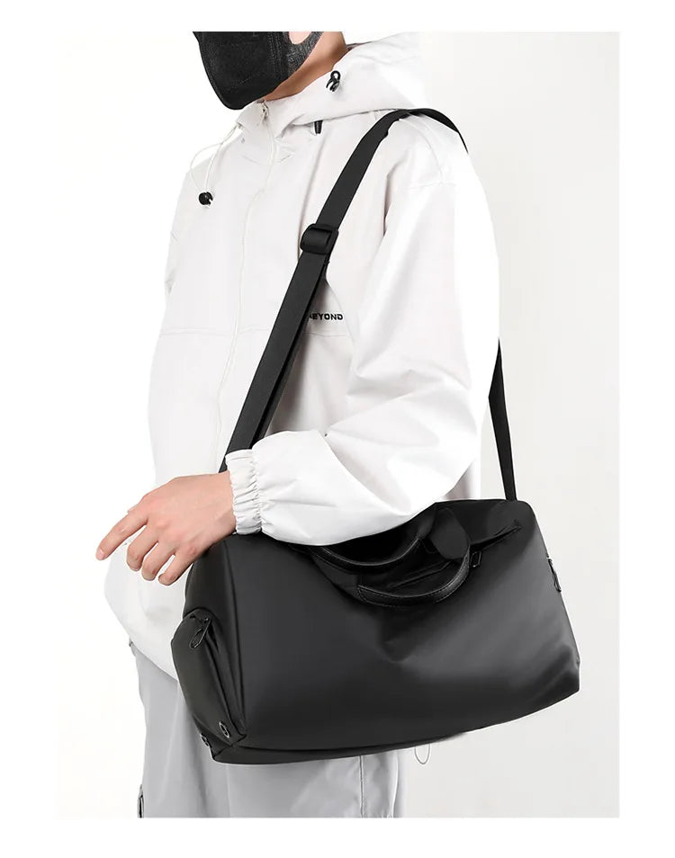 Short Distance Travel Bags Single Shoulder Bags Crossbody Bag Men Leisure Large Capacity Fitness Bag Travel Bags Designer Bag