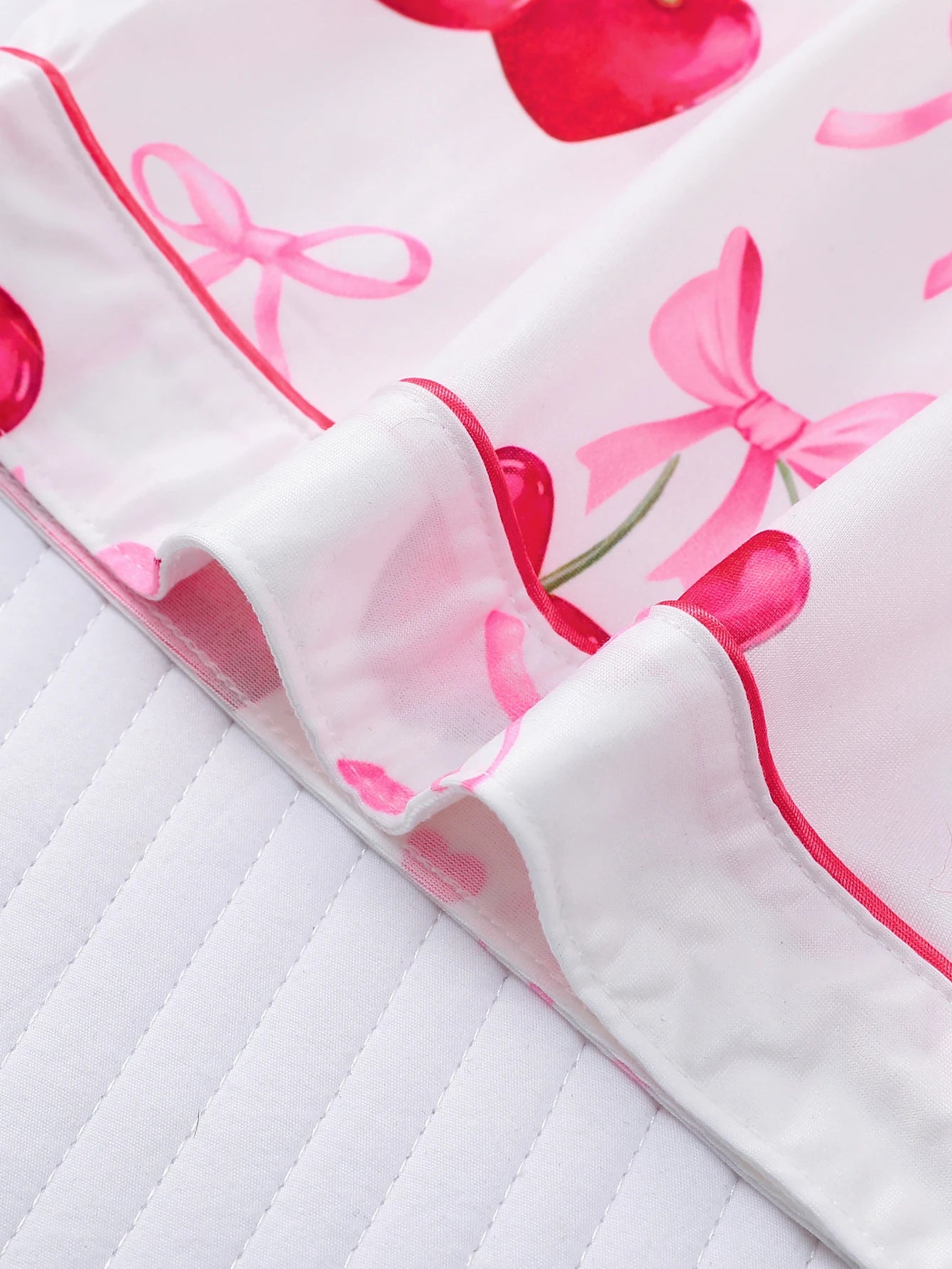 Women's 2-Piece Elegant Cherry Bow Print Pajama Set Short Sleeve Button Shirt Stretchy Shorts Party Sleepwear Loungewear
