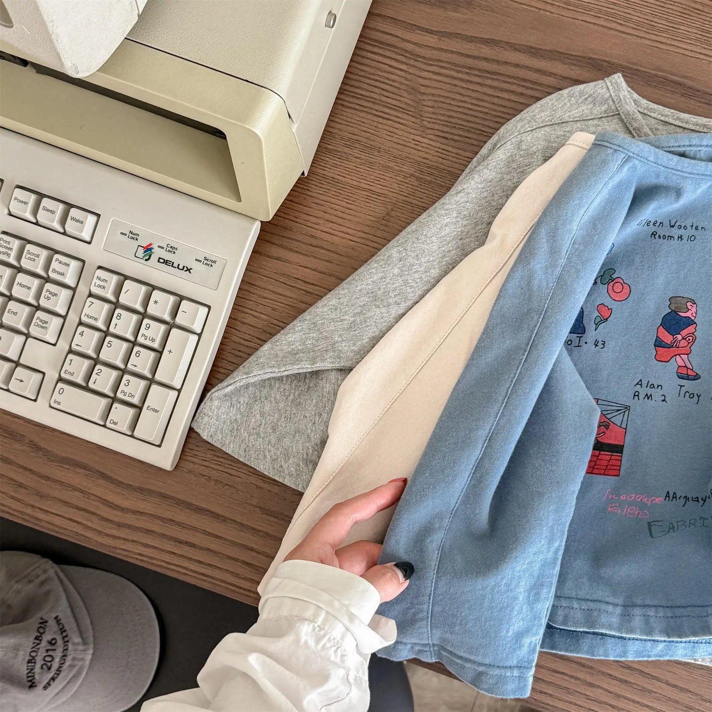 Girls T-shirts 2025 Autumn Long-sleeved Tops for Kids Cartoon Children Tops Boys Bottom Cotton Toddler Blouse Baby Tees Clothing