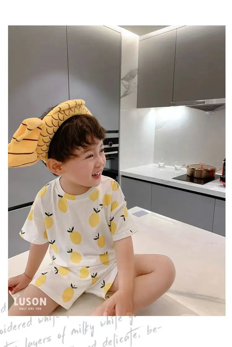 Summer Home Clothes Air-conditioned Clothes Boys and Girls Ice Silk Fabric Loose Short Sleeved Shorts Two-piece Set of Pajamas
