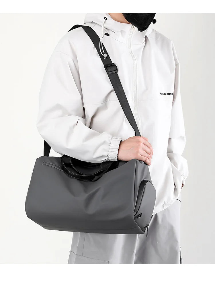 Short Distance Travel Bags Single Shoulder Bags Crossbody Bag Men Leisure Large Capacity Fitness Bag Travel Bags Designer Bag