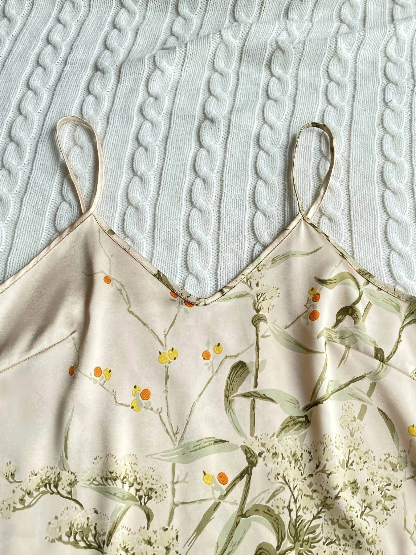Elegant Floral Print Cami Tops Ruffle Hem Shorts Pajama Set Women's Sleepwear Loungewear