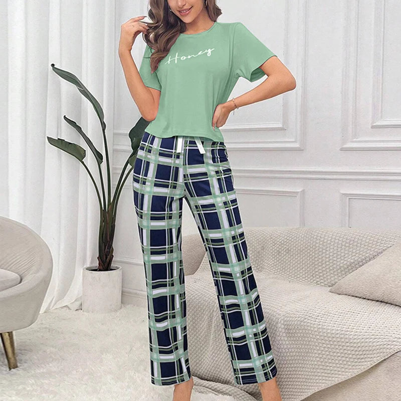 Women's Pajama Pj Set Letter Print Short Sleeve Top & Plaid Print Pants with Bow Details Casual Sleepwear for Adults All Seasons
