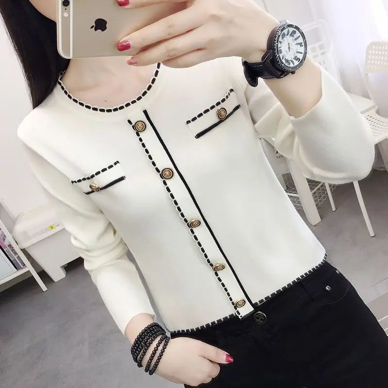 Autumn and Winter Women's Tees Pullover Round Neck Contrast Single Breasted Tie Flowers Long Sleeved Sweater Knitted Casual Tops