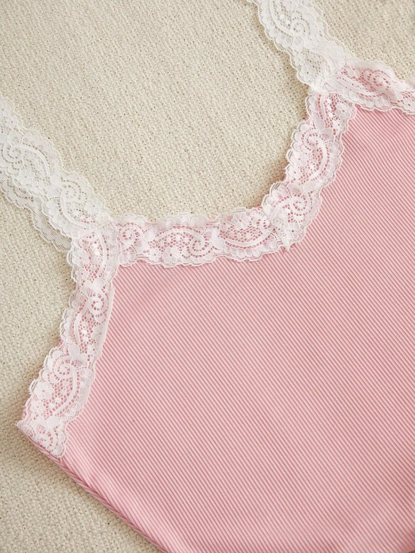 Women's Pink Cami Pajama Set Floral Print Wide Leg Pants Lace Trim Ribbed Sleepwear Soft Comfortable Pj Set New Trendy Fashion