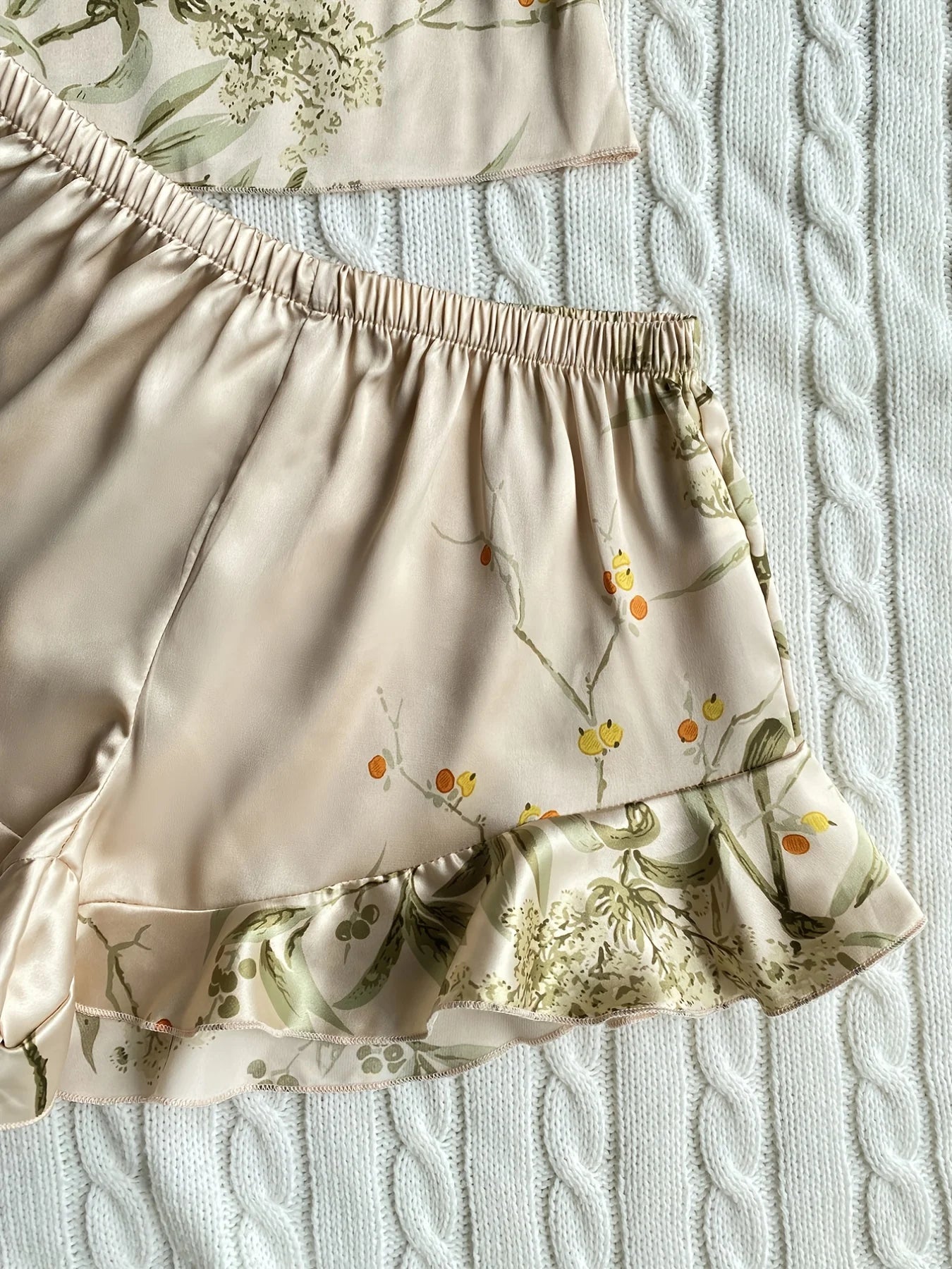 Elegant Floral Print Cami Tops Ruffle Hem Shorts Pajama Set Women's Sleepwear Loungewear