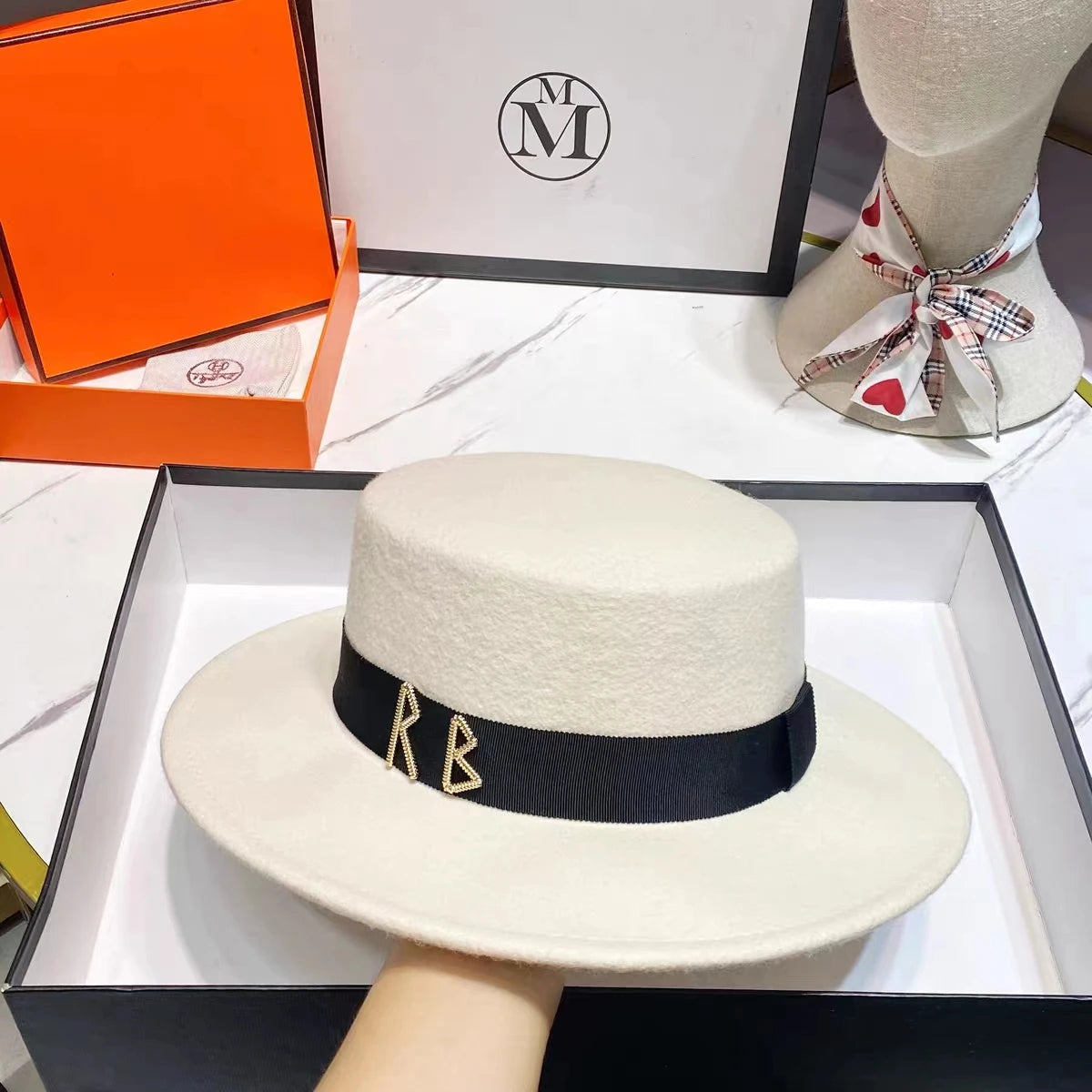 Fedora Flat Top Hat Autumn/Winter Hat RB British French Flat Top Hat Punk Jazz Hat Wide brimmed Hat Gorras 모자