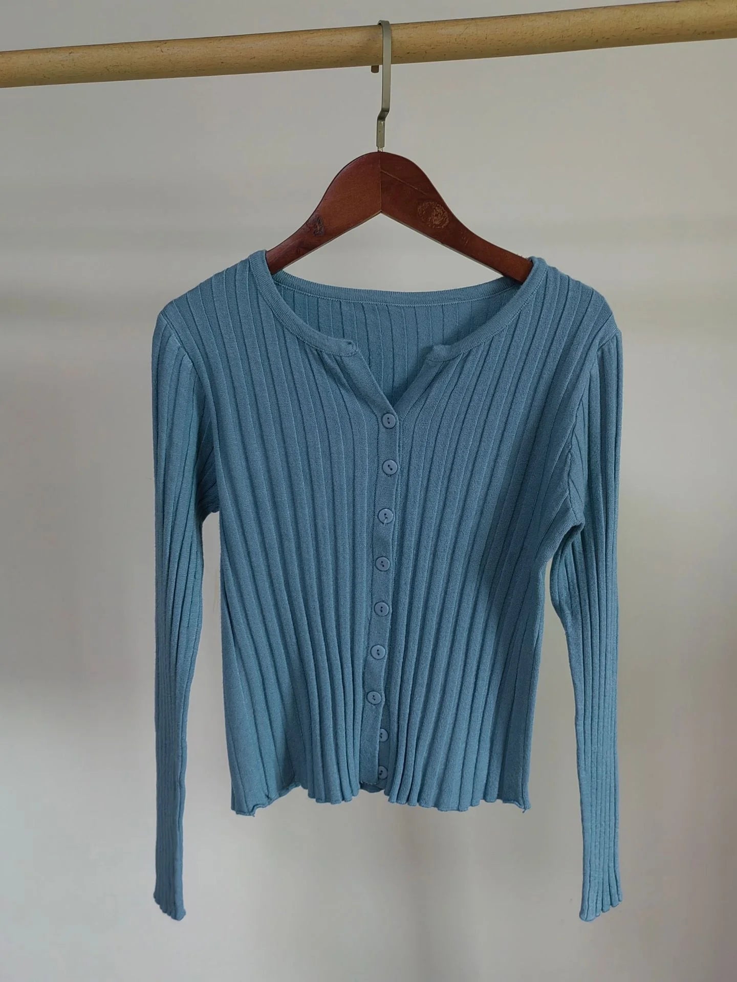 Cardigan Sweater Women New Autumn and Winter Temperament Slim Knit Sweater Coat with Long Sleeve Blouse