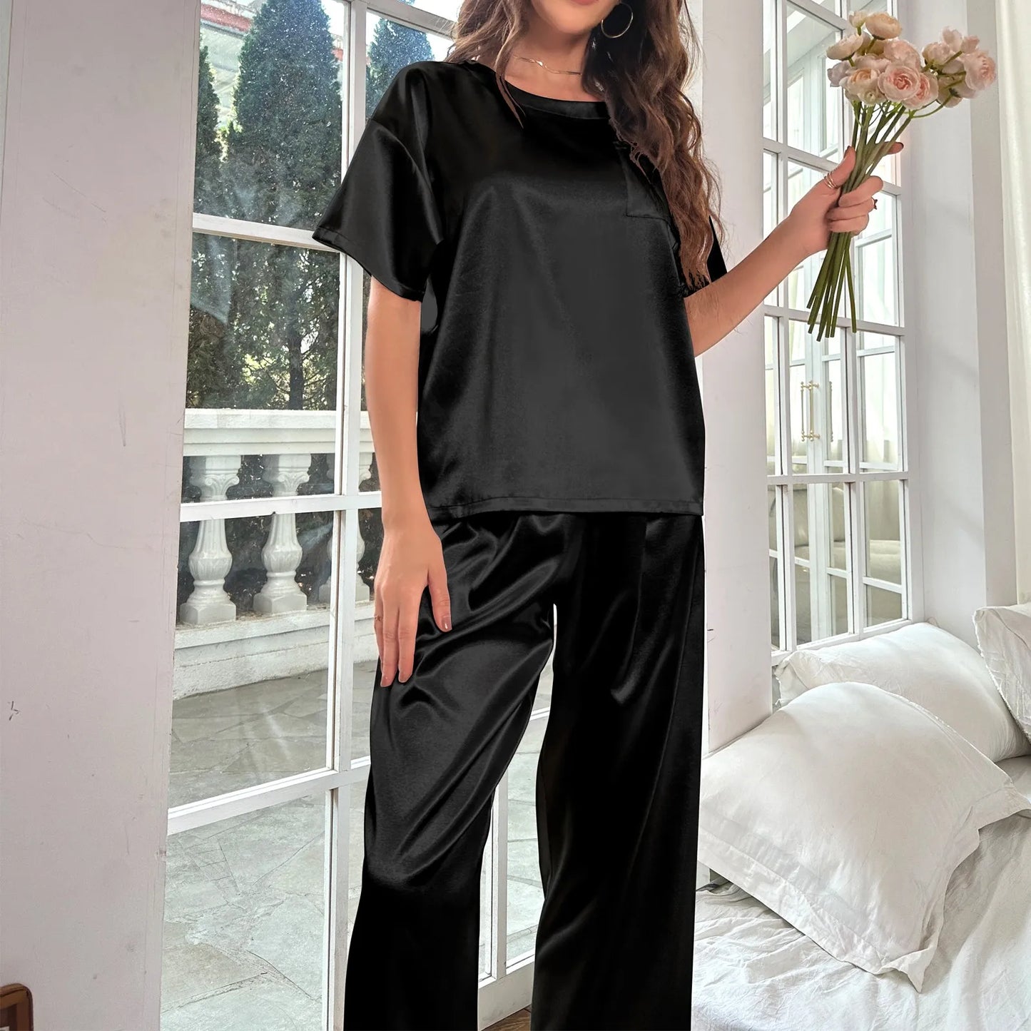 High Quality Casual Ice Silk Loose Pajamas Set Short Sleeved Long Pants Comfortable Pajama Set Daily Home Clothes Pajama Set
