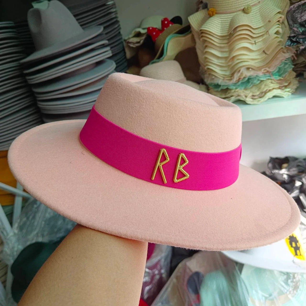Fedora Flat Top Hat Autumn/Winter Hat RB British French Flat Top Hat Punk Jazz Hat Wide brimmed Hat Gorras 모자