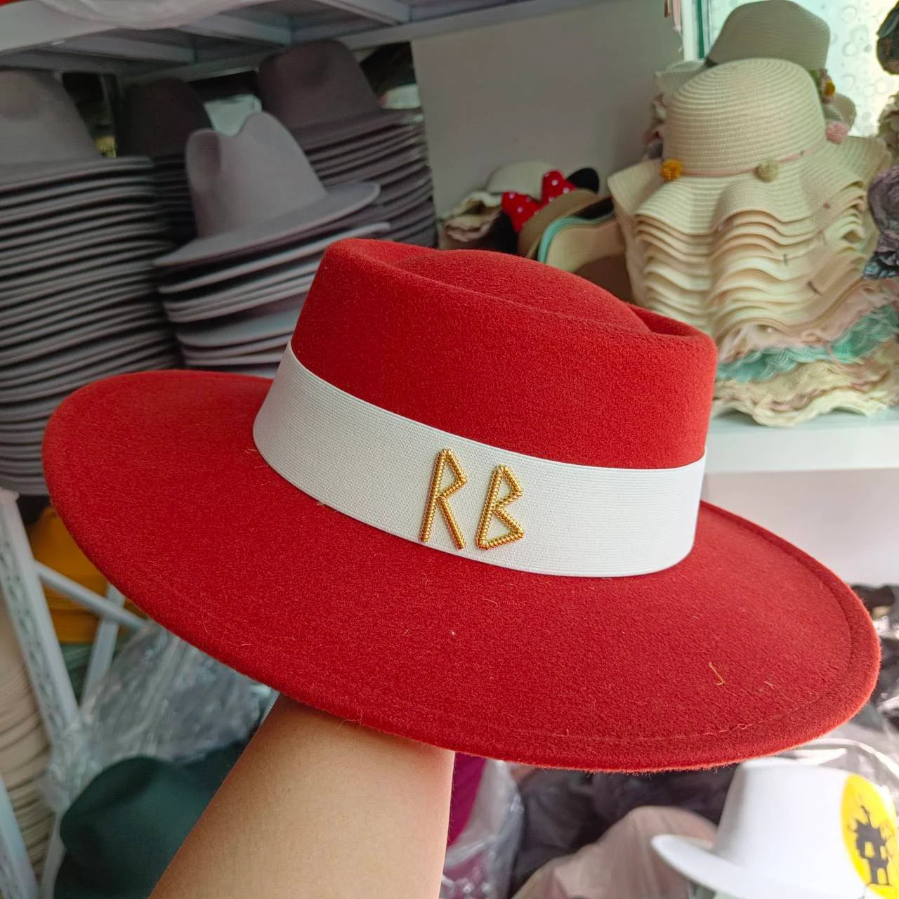 Fedora Flat Top Hat Autumn/Winter Hat RB British French Flat Top Hat Punk Jazz Hat Wide brimmed Hat Gorras 모자
