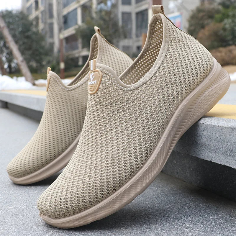 2025 Men's Shoes Casual Sneakers Spring Summer Breathable Soft Sole Lightweight Affordable Lazy sneakers Men's shoes