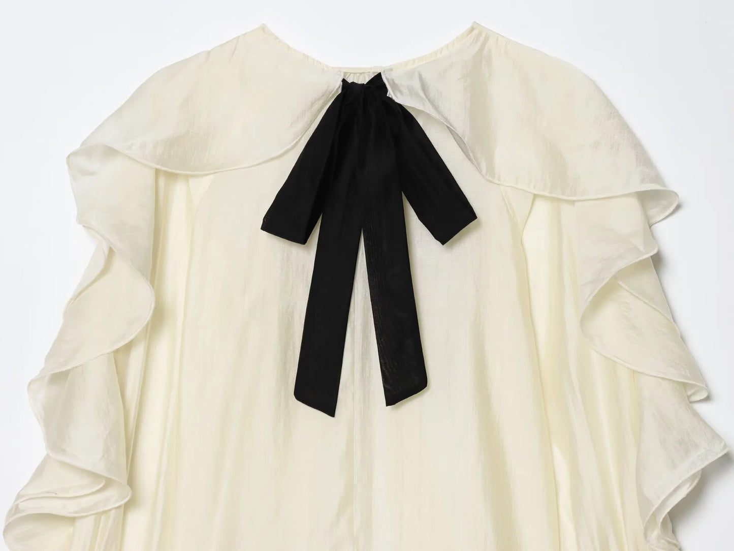 Summer 2025 new women's clothing with European and American style temperament contrasting color ribbon ruffle edge cover shirt