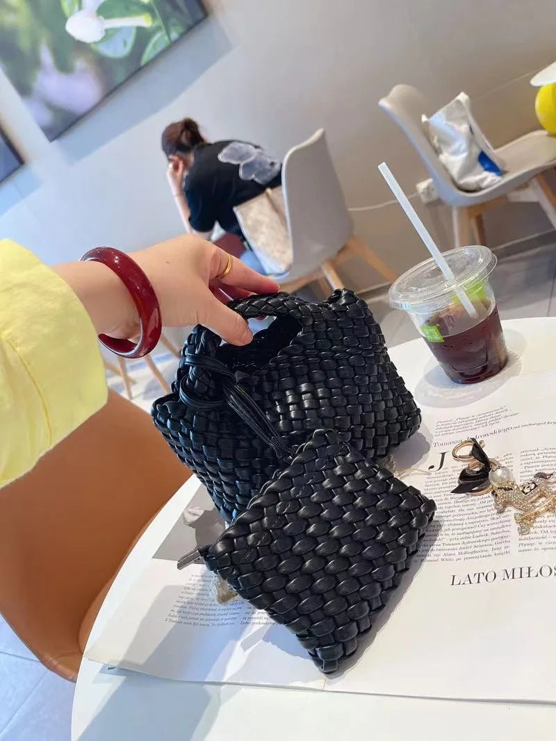 Hanrted Woven  Buet Bag Women's Crossbody Handbag Handheld Basket Bag Sli American Retro Sle Daily Use