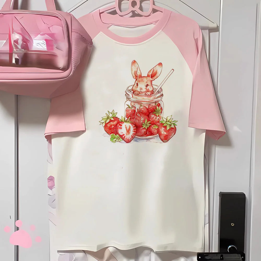 Strawberry t-shirts women printed design active wear casual wear tshirt female 2000s comic clothes