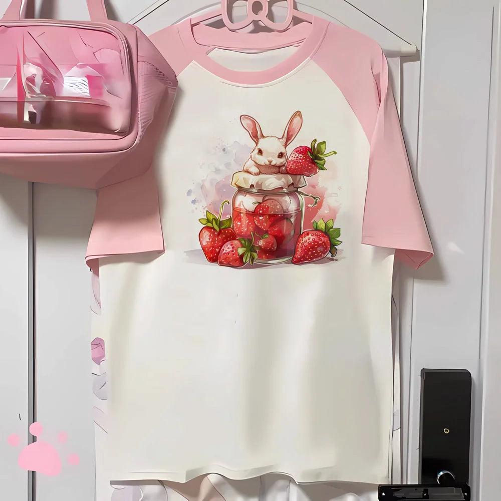 Strawberry t-shirts women printed design active wear casual wear tshirt female 2000s comic clothes