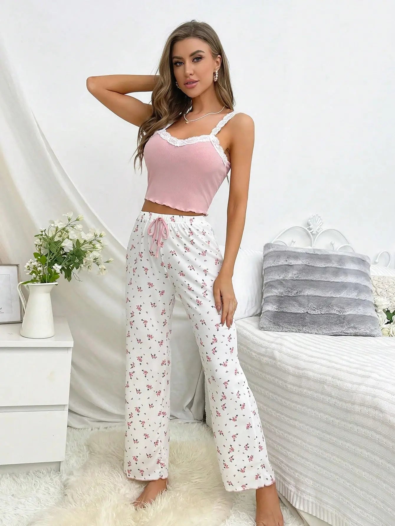 Women's Pink Cami Pajama Set Floral Print Wide Leg Pants Lace Trim Ribbed Sleepwear Soft Comfortable Pj Set New Trendy Fashion