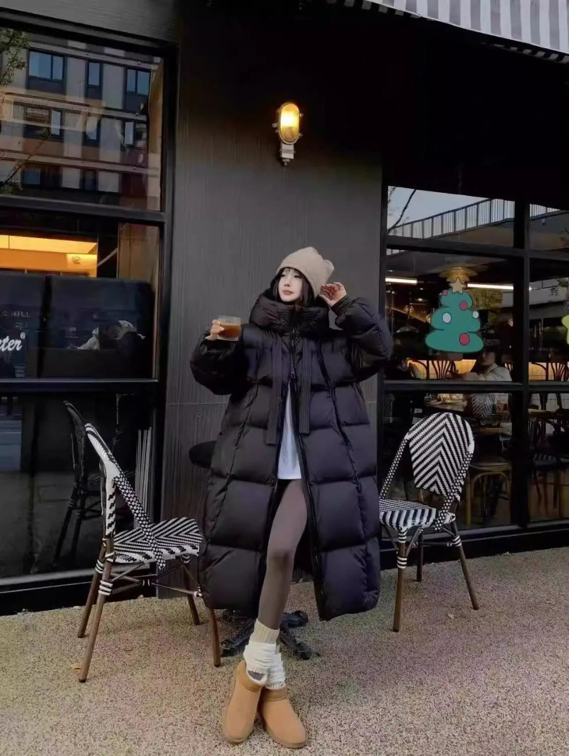 Black Winter Coat 2025 New Women's Thick Cotton Parka Jacket Korean Oversized Loose Hooded Coats Female Casual Long Overcoat