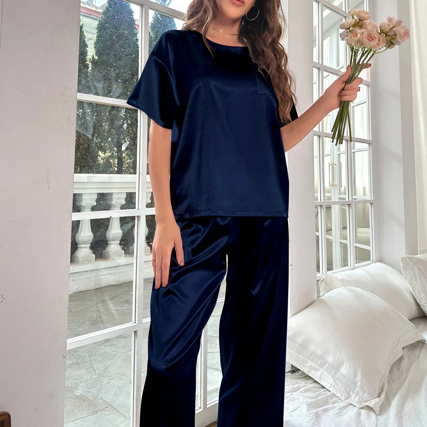 High Quality Casual Ice Silk Loose Pajamas Set Short Sleeved Long Pants Comfortable Pajama Set Daily Home Clothes Pajama Set