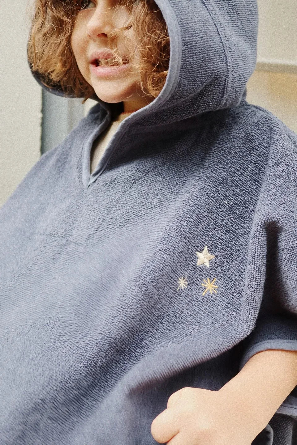 Children Cotton Bathrobe 2025 KS New Girls Embroidery Bath Towel Cloak Boys Hooded Pyjamas Baby Kids Soft Bath Robe Nightgown