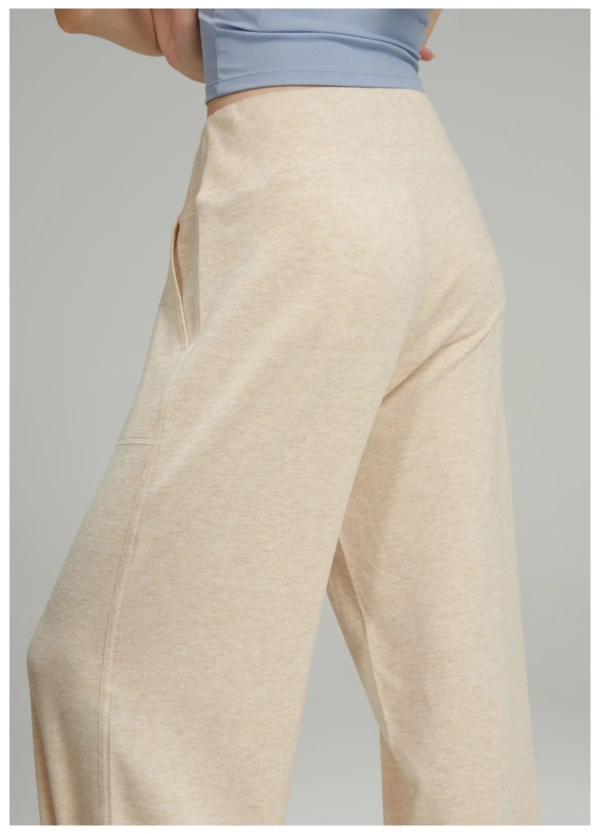 Yoga Pants for Women, Relaxed and Loose-fitting, Comfortable and Comfortable Wide-leg Pants with A Relaxed and Loose Fit.