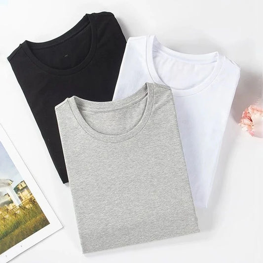 The Energetic T-shirts for Both Men and Women Are Made of Fashionable, Richly Colored and Soft Fabrics in Daily Use