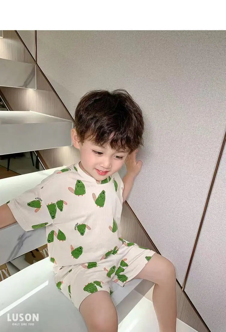 Summer Home Clothes Air-conditioned Clothes Boys and Girls Ice Silk Fabric Loose Short Sleeved Shorts Two-piece Set of Pajamas