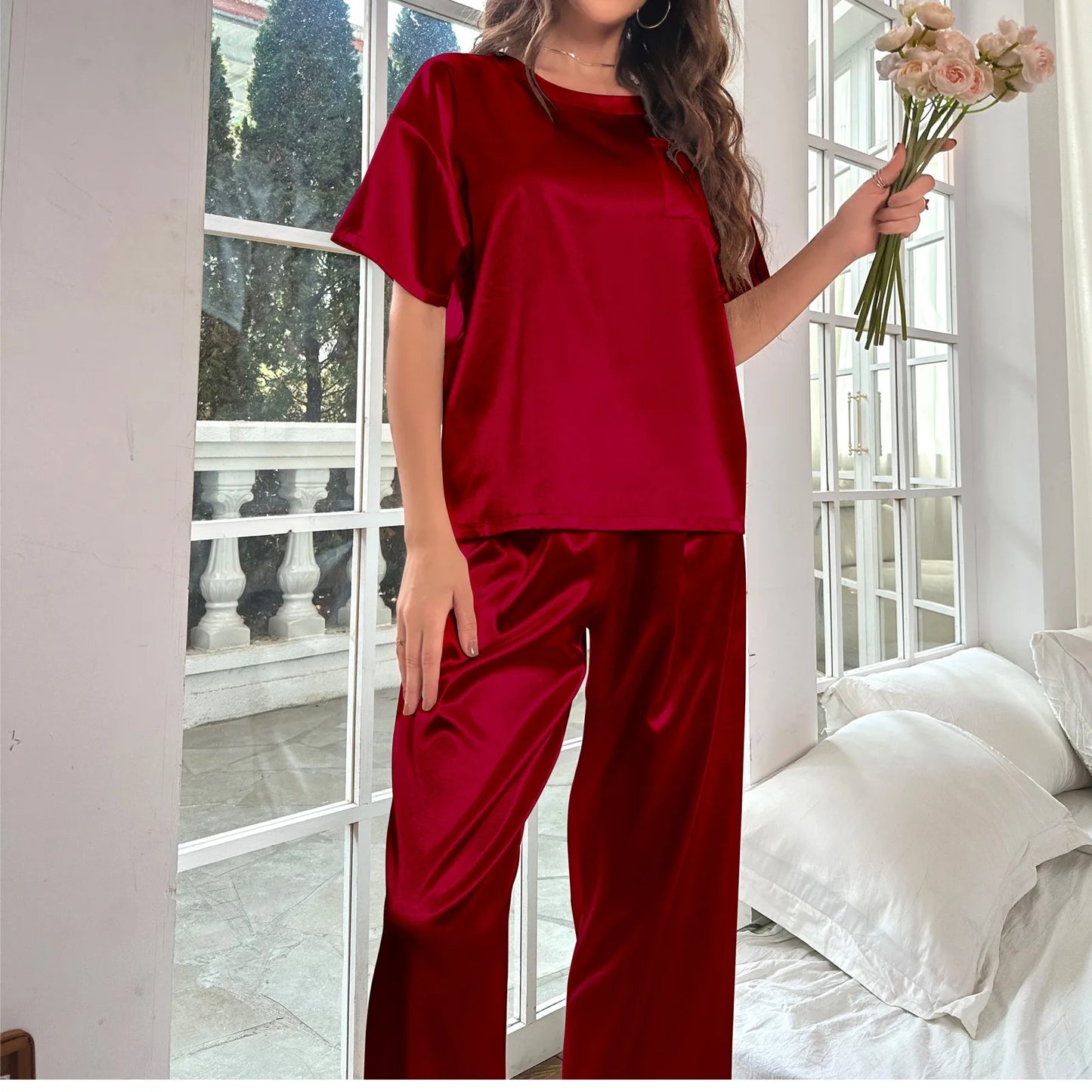 High Quality Casual Ice Silk Loose Pajamas Set Short Sleeved Long Pants Comfortable Pajama Set Daily Home Clothes Pajama Set