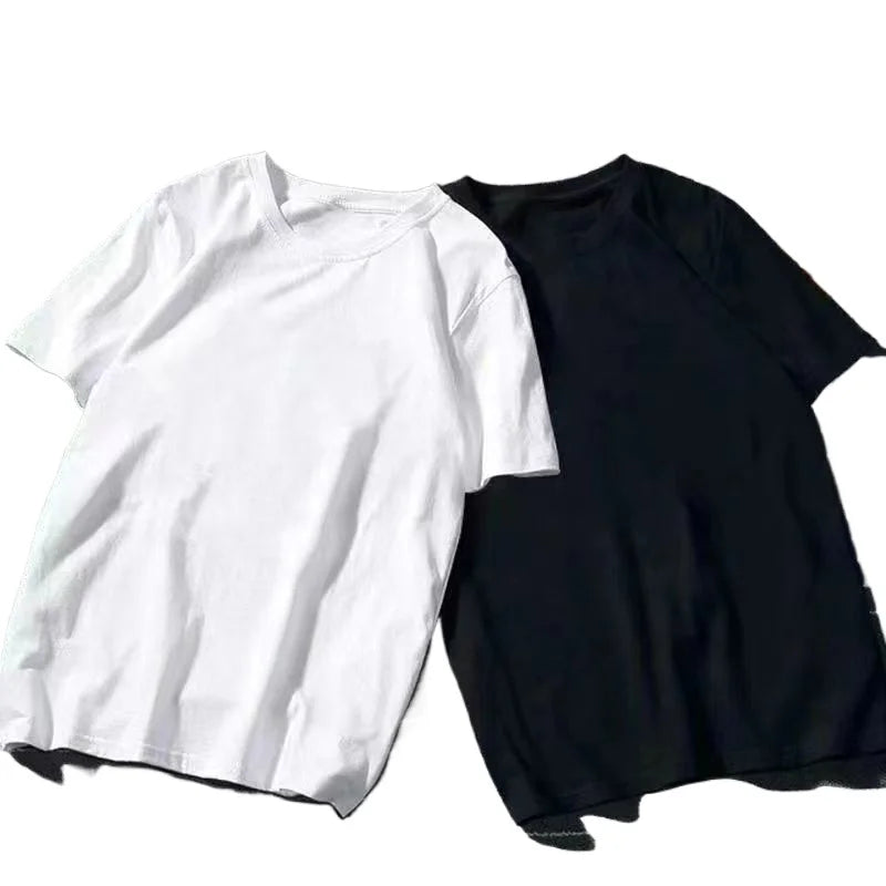 The Energetic T-shirts for Both Men and Women Are Made of Fashionable, Richly Colored and Soft Fabrics in Daily Use
