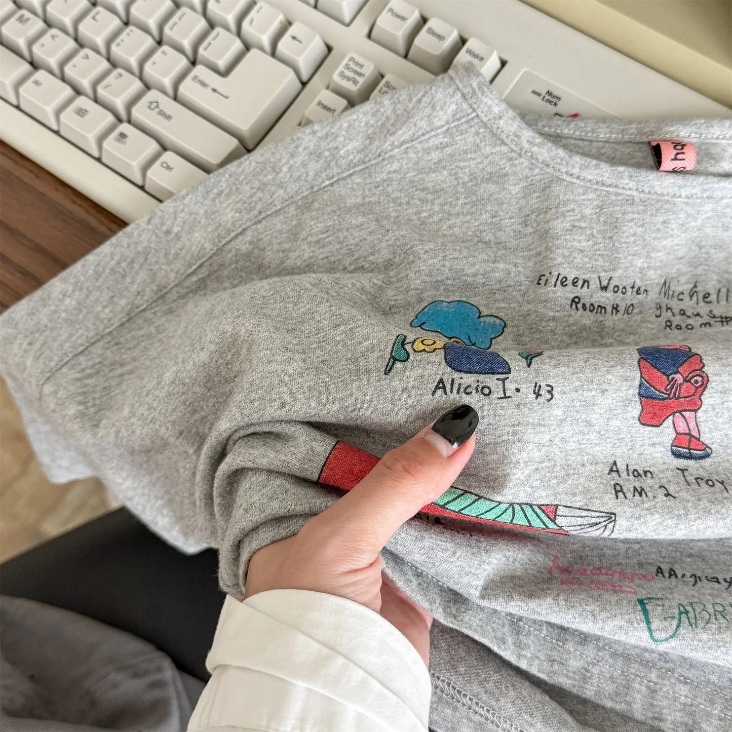 Girls T-shirts 2025 Autumn Long-sleeved Tops for Kids Cartoon Children Tops Boys Bottom Cotton Toddler Blouse Baby Tees Clothing
