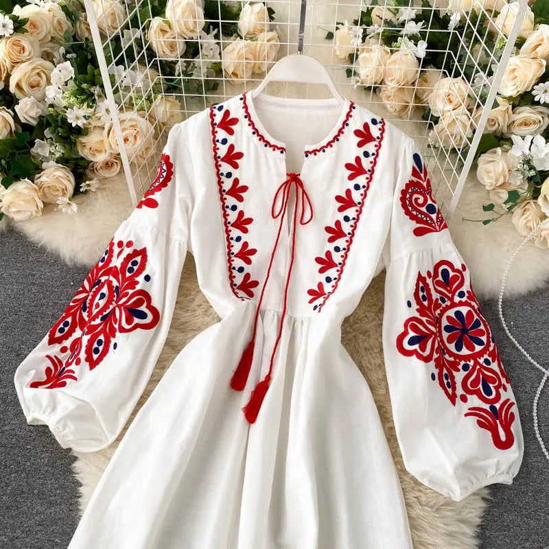 Bohemian Embroidered Dress for Women, Boho, Flower, O-Neck, Lantern Long Sleeve, High Waist, Cotton, White, Spring