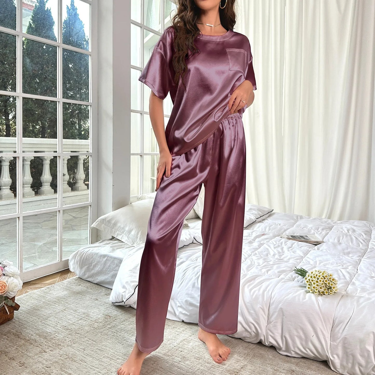High Quality Casual Ice Silk Loose Pajamas Set Short Sleeved Long Pants Comfortable Pajama Set Daily Home Clothes Pajama Set