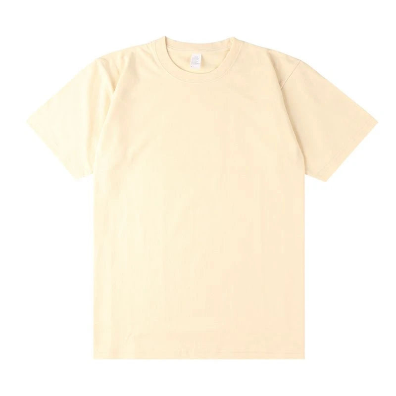 The Energetic T-shirts for Both Men and Women Are Made of Fashionable, Richly Colored and Soft Fabrics in Daily Use